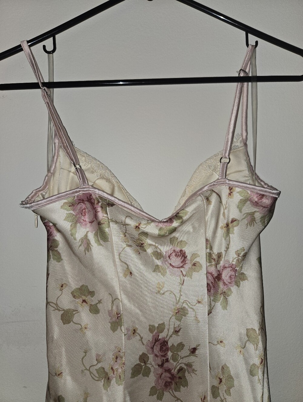 House of CB Felicity [Size XS] Floral Ivory Satin Lace Midi Coquette Dress - Picture 6 of 15